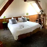 Hotel Restaurant Au Lion D'or 3*