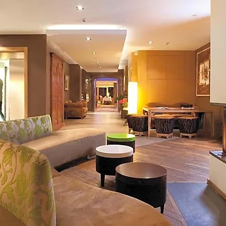 Hotel Restaurant Au Lion D'or 3*