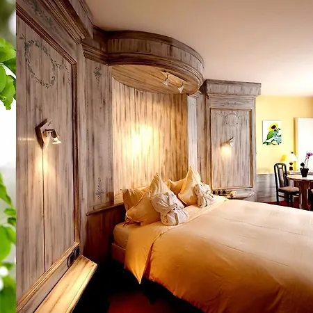 Hotel Restaurant Au Lion D'or 3*