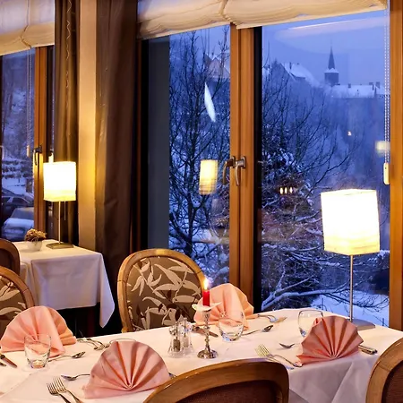 Restaurant Au Lion D'or ラ・プティット・ピエール