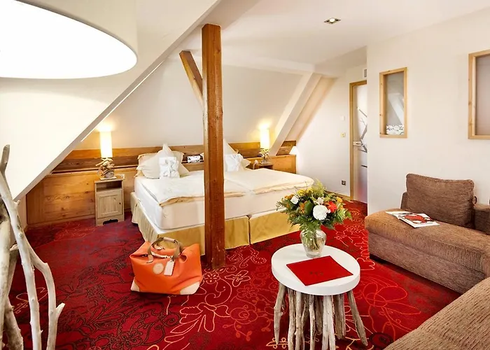 Hotel Restaurant Au Lion D'or 3*